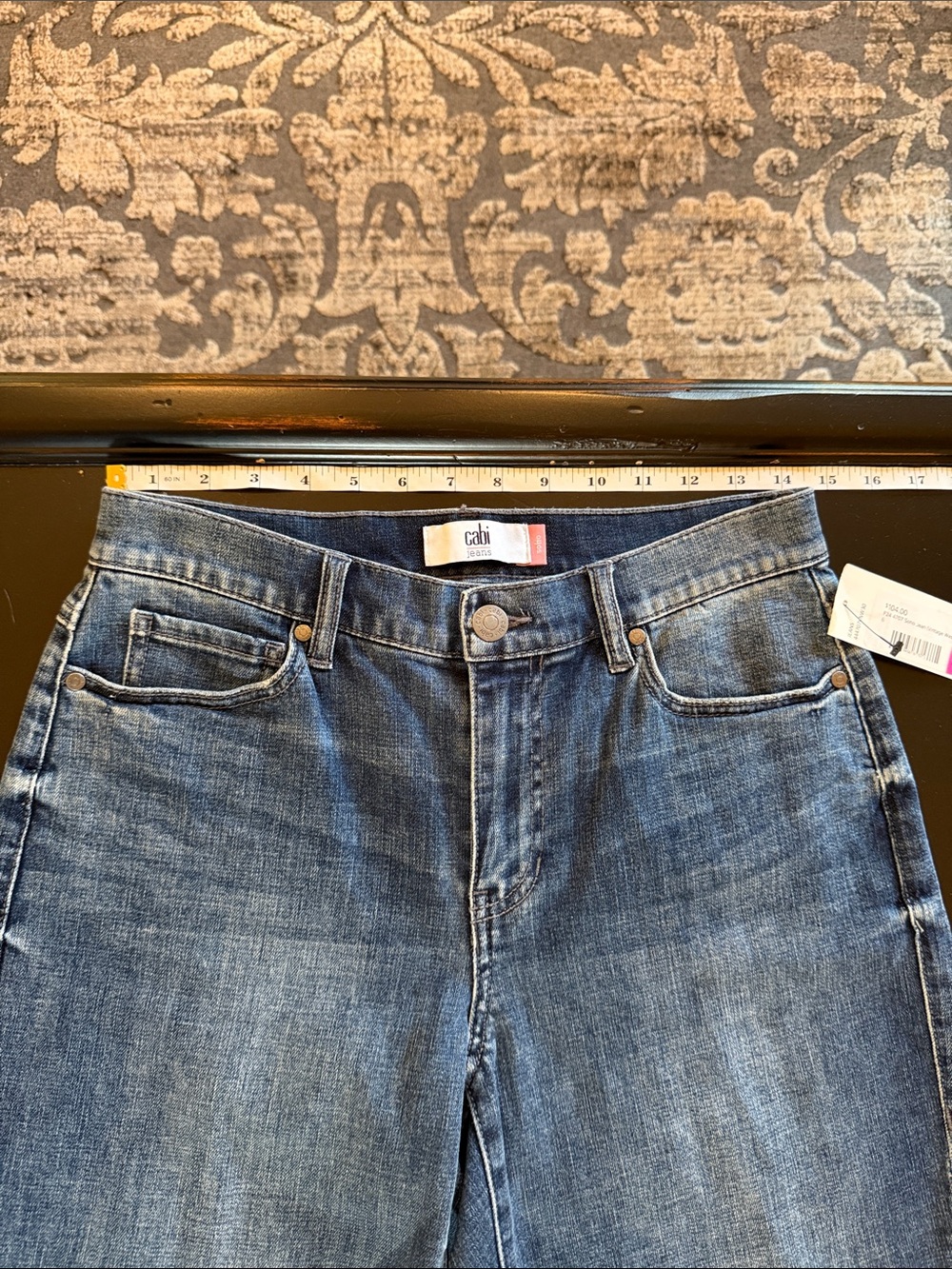 CAbi soho Faded Blue Jeans - Picture 2 of 4